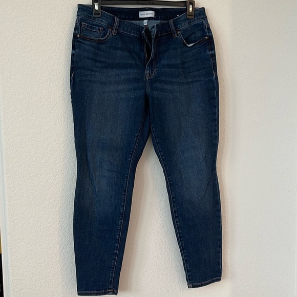 Lane Bryant | Flex Magic Waistband | Dark Wash Jeans | Sz 16 - Picture 1 of 5